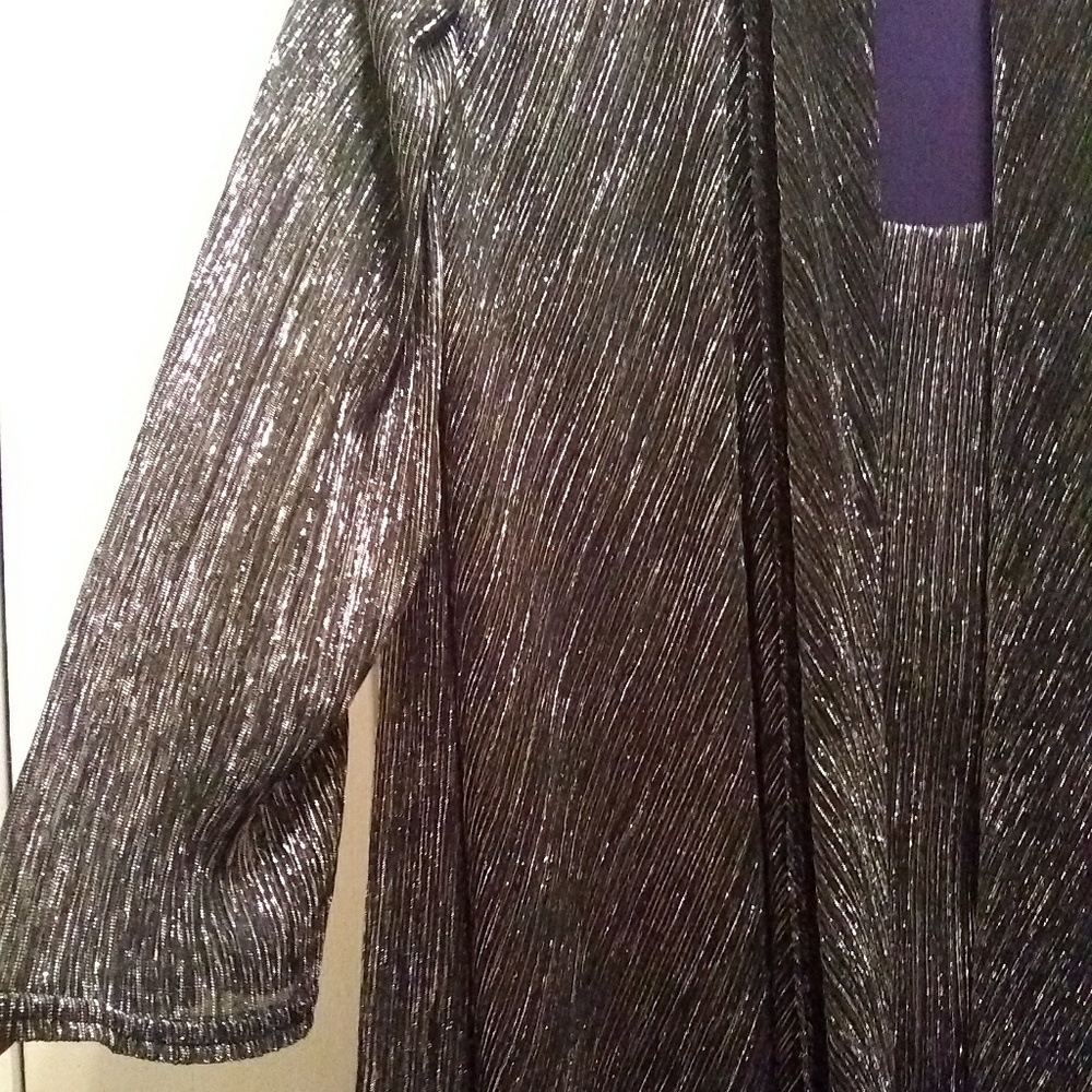 Blouse - Picture 3 of 7